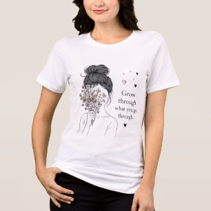 Wachse durch das, was du durchmachst, florale Mädc Tri-Blend Shirt