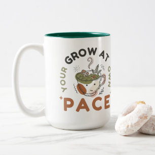 Wachse in deinem eigenen Tempo - Süße Schnecken Co Zweifarbige Tasse