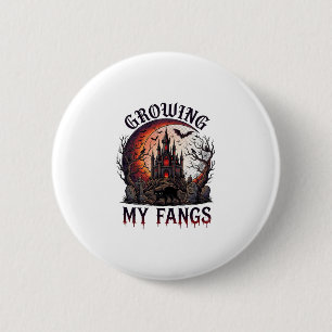 Wachsende Fangzähne Halloween Verlassenes Schloss Button