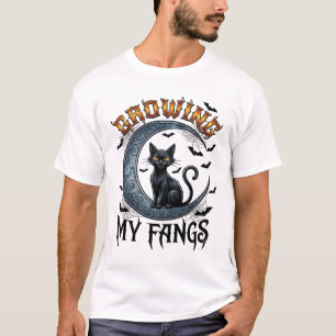 Wachsende Fangzähne schwarze Katze zunehmender Mon T-Shirt