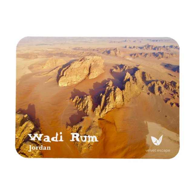 Wadi Rum Wüste in Jordanien Magnet von Velvet Esca (Horizontal)