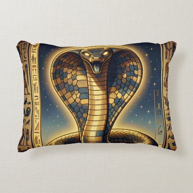 Wadjet – Egyptian Cobra Goddess´3 Dekokissen (Vorderseite)