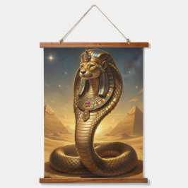 Wadjet – Egyptian Cobra Goddess Wandteppich Mit Holzrahmen