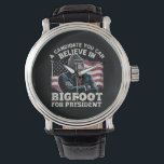 Wahl 2024 Funny Vote Sasquatch USA Armbanduhr<br><div class="desc">Wahl 2024 Funny Vote Sasquatch USA</div>