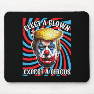 Wählen Sie einen Clown, der einen Zirkus erwartet Mousepad