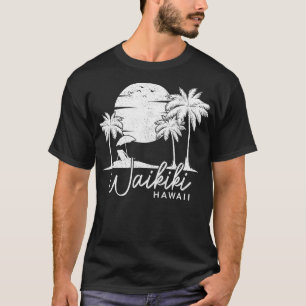 Waikiki Beach Hawaii Surf Vintag Sunset Surfer Re T-Shirt