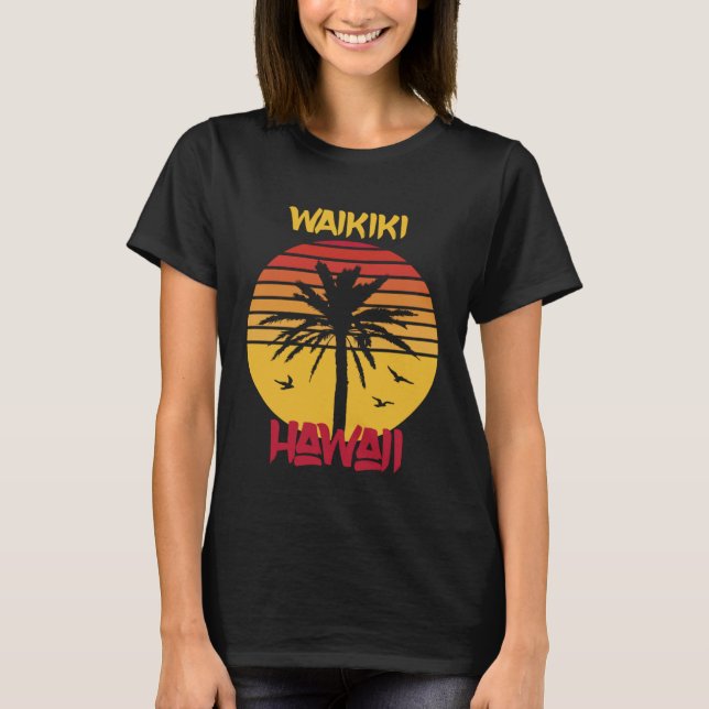 Waikiki Beach Hawaii Vacation Ocean Surfing T-Shirt (Vorderseite)