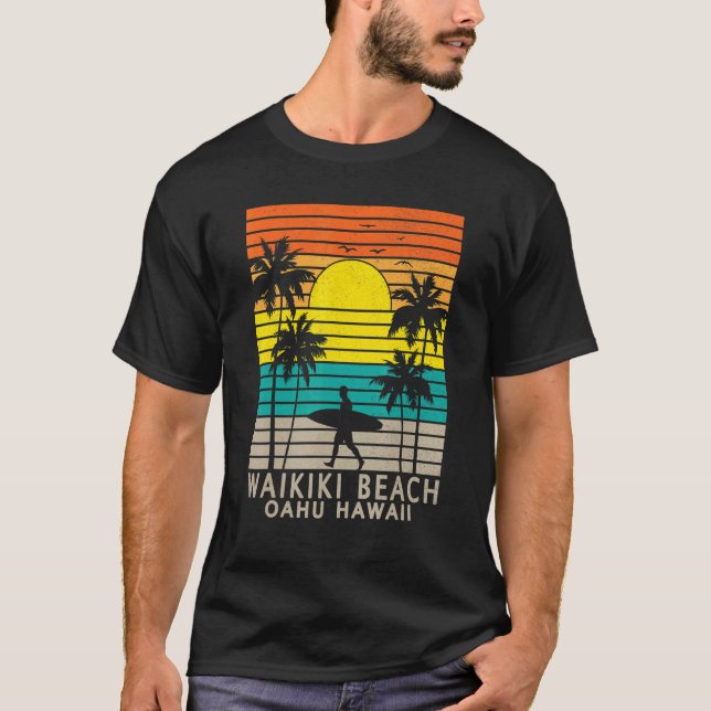 Waikiki Beach Oahu Hawaii Surfer Palm Tree Surfing T-Shirt (Vorderseite)