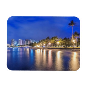 Waikiki-Stadt in der Dämmerung Magnet
