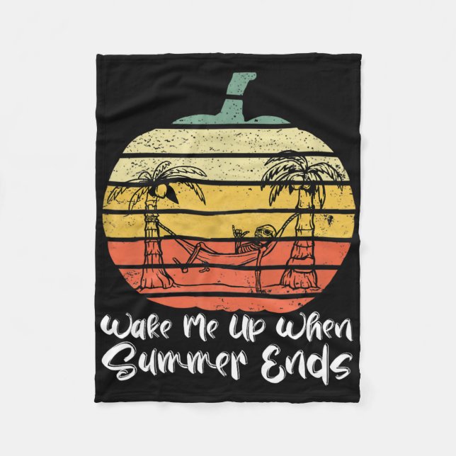 Wake Me Up When Summer Ends Funny Skeleton Hallowe Fleecedecke (Vorderseite)