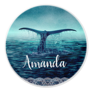 Wal-Schwanz über Ozean-Gewohnheit Keramikknauf