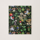 Wald Pilze Grüne Pflanze Waldbeeren Puzzle<br><div class="desc">Ein farbenfroher Wald-Design in ruhiger,  grüner Natur mit bunten Pilzen,  Beeren und Pflanze aus dem Wald.</div>