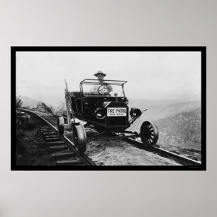 Walddienstmitarbeiter in seinem Patrouillenfahrzeu Poster