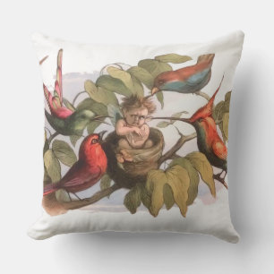 Waldelf im Nest: Antique Bird Sprite Fairy Kissen