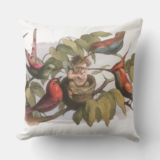 Waldelf im Nest: Antique Bird Sprite Fairy Kissen (Vorderseite)