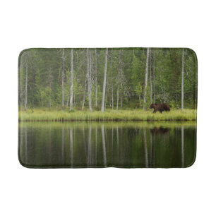 Wälder Bären in Taiga Forest Nord Finnland Badematte