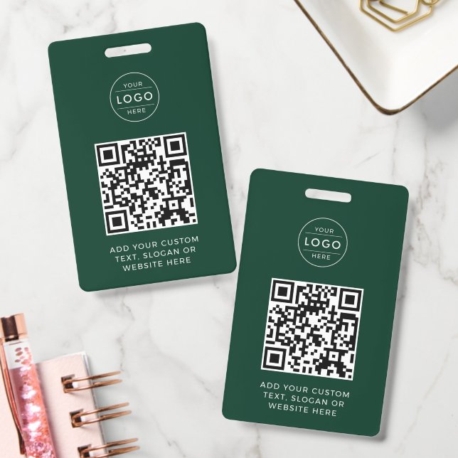 Waldgrüner QR-Code mit individuellem Firmenlogo Ausweis (Büro)