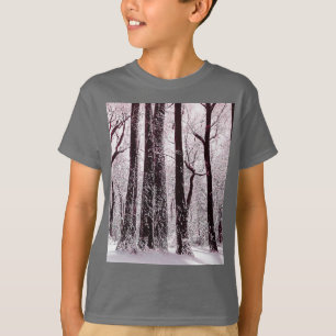WALDIGE SCHNEEWEIßE WINTERLICHTE SZENERIE T-Shirt