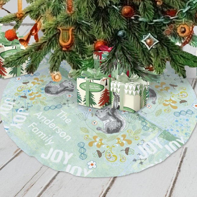 Waldkreaturen Eichhörnchenweihnachtsfest Fleece Weihnachtsbaumdecke (Von Creator hochgeladen)