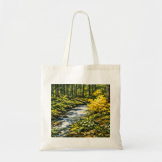 Waldstrom mit gelben Wildblumen Tragetasche