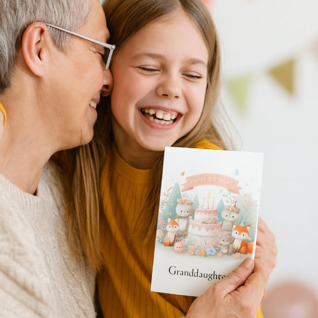 Waldtiere Geburtstagskarte Grandtochter Karte (Delight your granddaughter with this cute woodland animal birthday card with an inside greeting.)