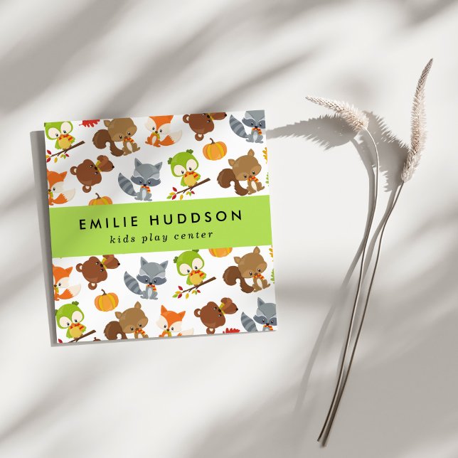 Waldtiere, Kinderspielzentrum, Aktivitätszentrum Quadratische Visitenkarte (Von Creator hochgeladen)