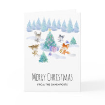 Waldtiere tanzen um Weihnachtsbaum