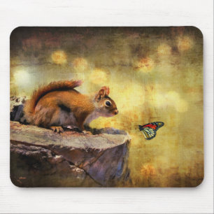 Waldwunder - Eichhörnchen u. Schmetterling Mousepad