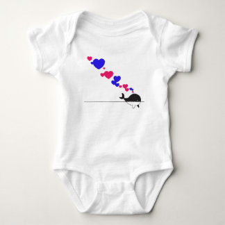 Wale und Herz Baby Strampler