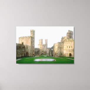Wales, Caernarfon-Burg, einer von Edwards Leinwanddruck