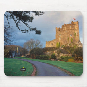 Wales - Ein privates walisisches Schloss nahe St. Mousepad