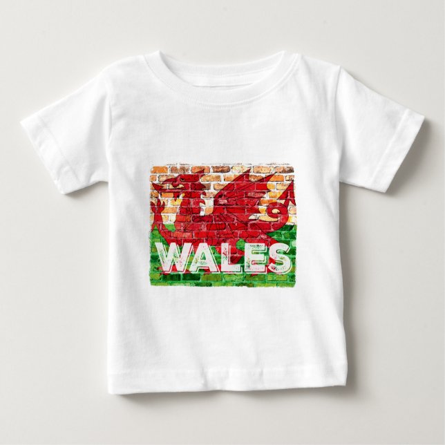 Wales Flag auf Brick Baby T-shirt (Vorderseite)
