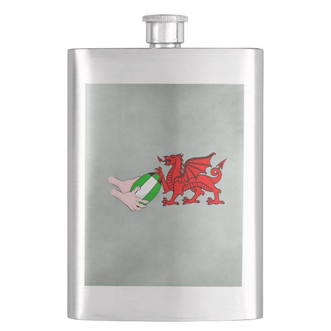 Wales Rugby Team Dragon mit Rugby Ball Flachmann (Vorderseite)