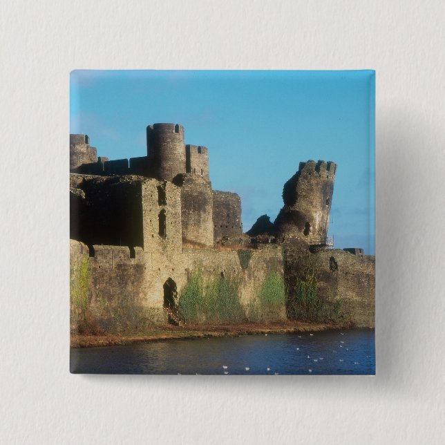 Wales - Schloss Caerphilly mit Blick auf die Button (Vorderseite)
