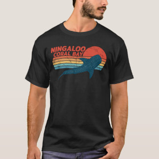 Walhai auf Retro Sunset T - Shirt