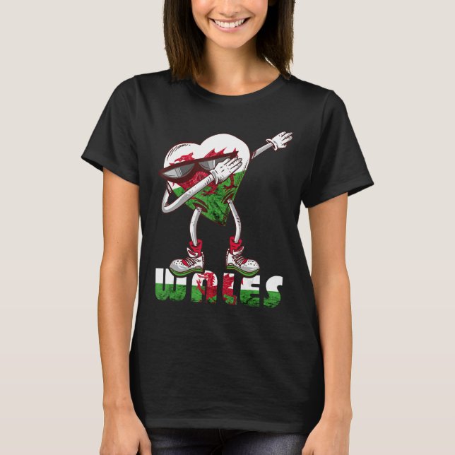 Walish Dragon Wales Dabbing Heart Wales Flag Ddrai T-Shirt (Vorderseite)