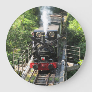 Walisische Dampflokomotive. Große Wanduhr