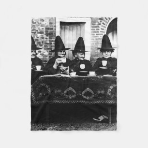 Walisische Hexen - Teeparty Vintage Fleecedecke