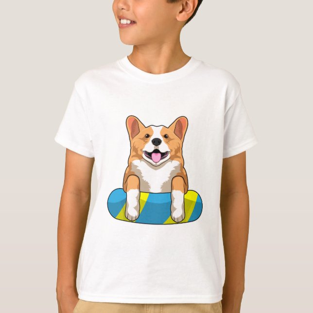 Walisischer Corgi im Schwimmen mit Brett T-Shirt (Vorderseite)