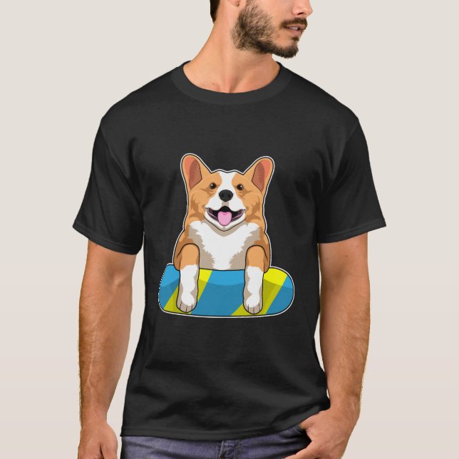 Walisischer Corgi im Schwimmen mit Brett T-Shirt (Vorderseite)