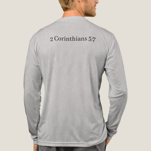 Walk by Faith – Christian T-Shirt for Believers Tri-Blend Shirt (Rückseite)