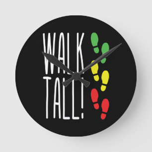 Walk Tall Runde Wanduhr