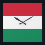 Wall Clock mit der Flagge Ungarns Quadratische Wanduhr<br><div class="desc">Behalt mit unserer beeindruckenden Wanduhr unter ungarischer Flagge stilvoll! Diese Wanduhr ist mehr als nur ein Zeitmesser; sie ist ein Feier des reichen Kulturerbes Ungarns und des Nationalstolzes. Das lebendige Design zeigt die ungarische Flagge und macht sie zu einer einzigartigen und sinnvollen Methode, eine Touch Ungarns in Ihre Zuhause oder...</div>