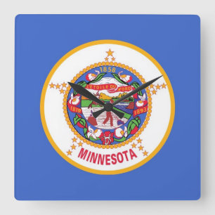 Wall Clock with Flag of Minnesota, USA Quadratische Wanduhr