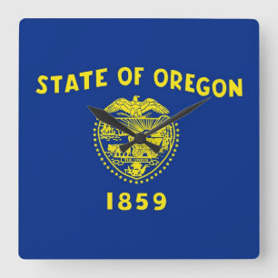 Wall Clock with Flag of Oregon, USA Quadratische Wanduhr