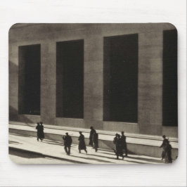 Wall Street (von Paul Strand, 1915) Mousepad