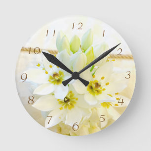 Wall-Uhr der weißen Blume Runde Wanduhr