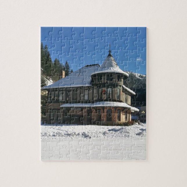 Wallace Idaho Bahnstation im Winter Puzzle (Vertikal)