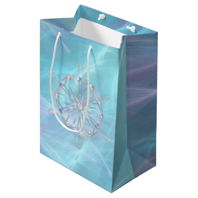 Waltz of the Snowflakes Gift Bag Mittlere Geschenktüte (Vorderseite Schrägansicht)