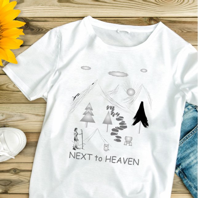 Wander-Camper Next to Heaven T-Shirt (Von Creator hochgeladen)